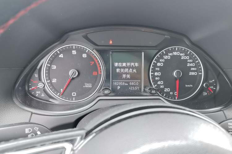 Used Audi Q5 2016 40 TFSI Technology Edition Instrument Cluster