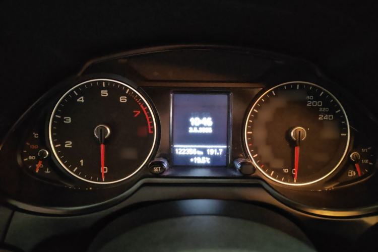 Used Audi Q5 2016 40 TFSI Technology Edition Instrument Cluster