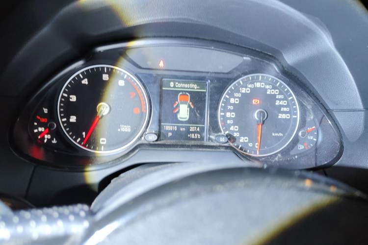 Used Audi Q5 2016 40 TFSI Comfort Model Instrument Cluster