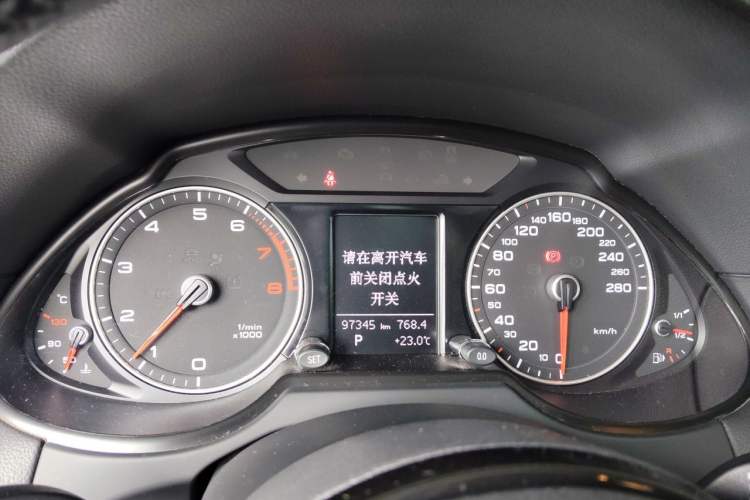 Used Audi Q5 2016 40 TFSI Trendy Edition Instrument Cluster