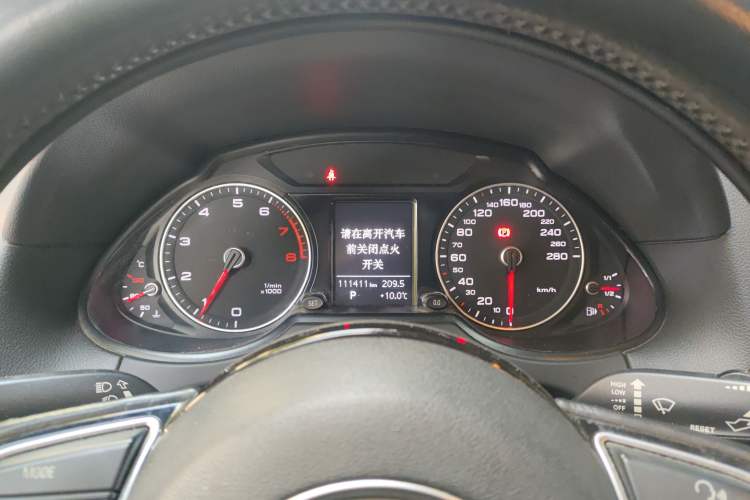 Used Audi Q5 2016 40 TFSI Trendy Edition Instrument Cluster