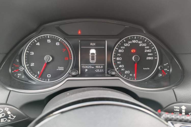 Used Audi Q5 2016 40 TFSI Technology Edition Instrument Cluster