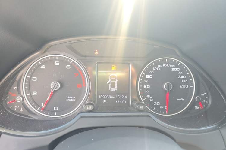 Used Audi Q5 2016 40 TFSI Technology Edition Instrument Cluster