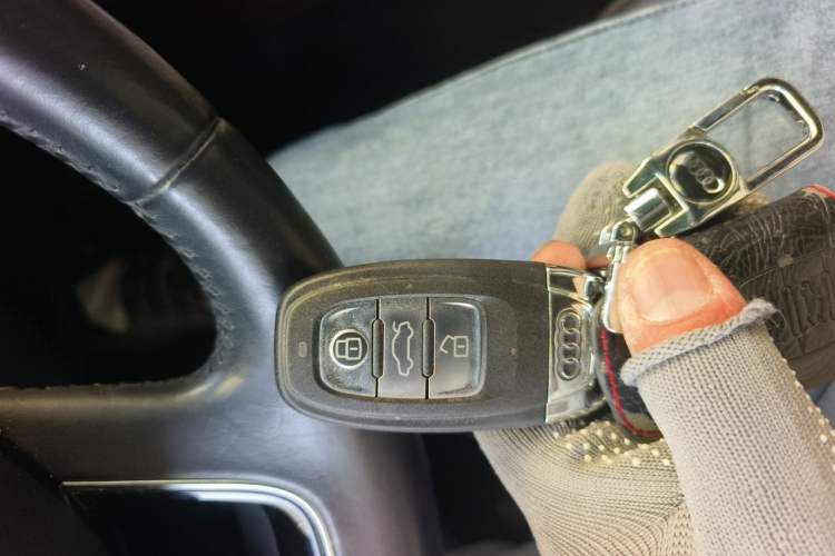 Used Audi Q5 2016 40 TFSI Comfort Model Interior 1