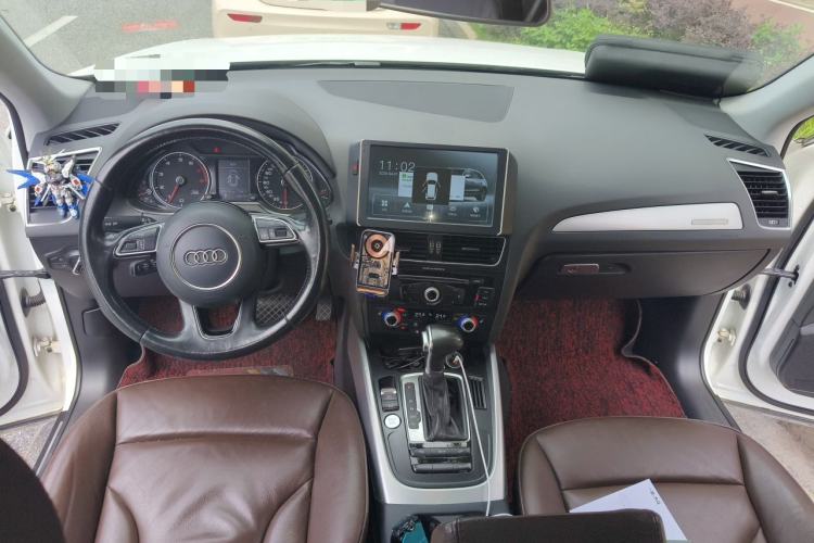 Used Audi Q5 2016 40 TFSI Technology Edition Interior 2