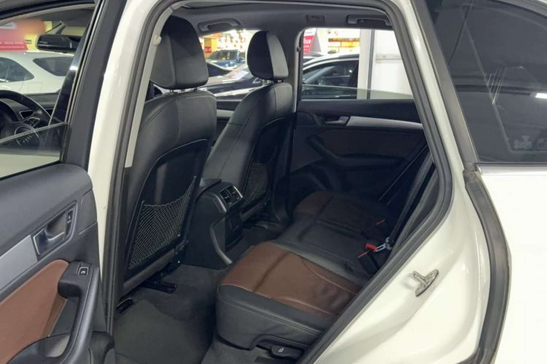 Used Audi Q5 2016 40 TFSI Technology Edition Interior 2