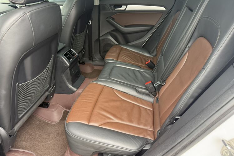 Used Audi Q5 2016 40 TFSI Technology Edition Interior 5