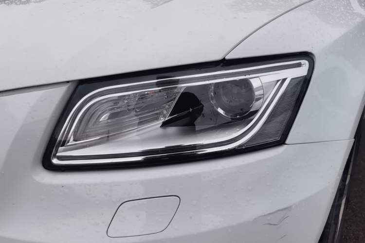 Used Audi Q5 2016 40 TFSI Technology Edition Left Front Headlight