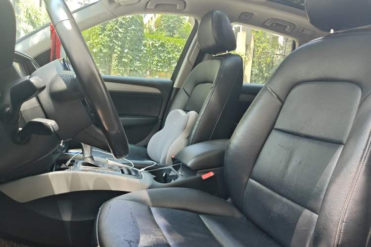 Used Audi Q5 2016 40 TFSI Trendy Edition Left Front Seat