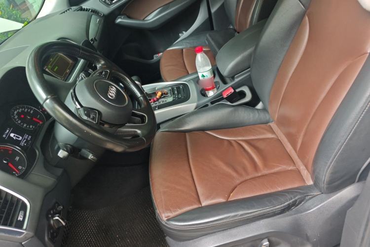 Used Audi Q5 2016 40 TFSI Technology Edition Left Front Seat