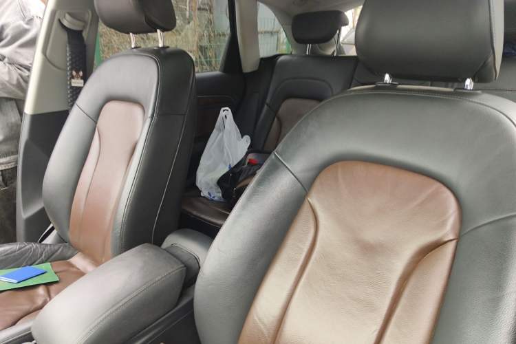 Used Audi Q5 2016 40 TFSI Comfort Model Left Front Seat