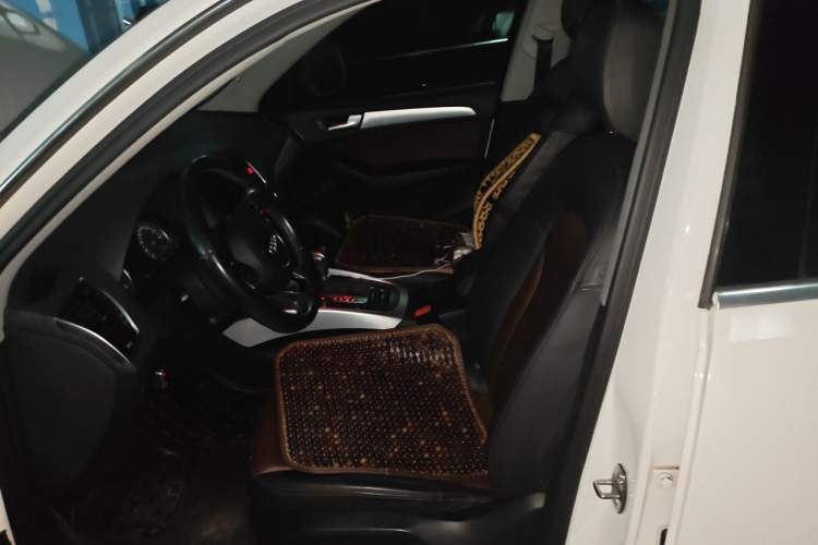 Used Audi Q5 2016 40 TFSI Technology Edition Left Front Seat