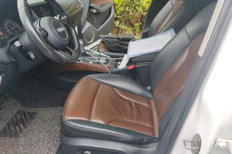Used Audi Q5 2016 40 TFSI Comfort Model Left Front Seat
