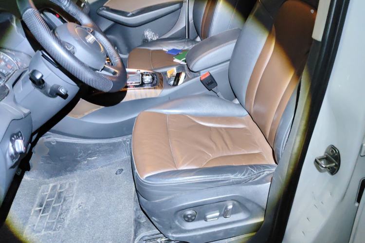 Used Audi Q5 2016 40 TFSI Comfort Model Left Front Seat