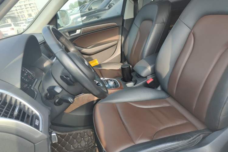 Used Audi Q5 2016 40 TFSI Comfort Model Left Front Seat