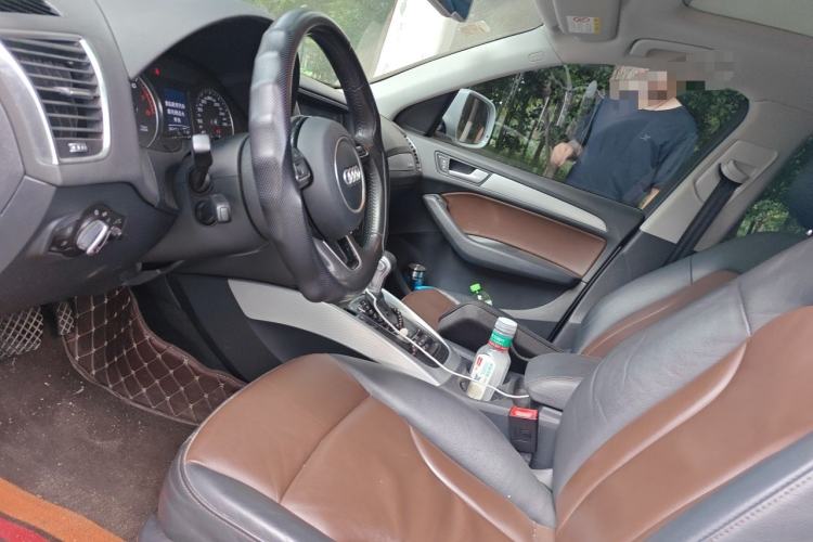 Used Audi Q5 2016 40 TFSI Technology Edition Left Front Seat