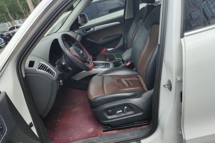 Used Audi Q5 2016 40 TFSI Technology Edition Left Front Seat