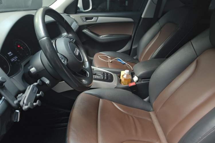 Used Audi Q5 2016 40 TFSI Technology Edition Left Front Seat