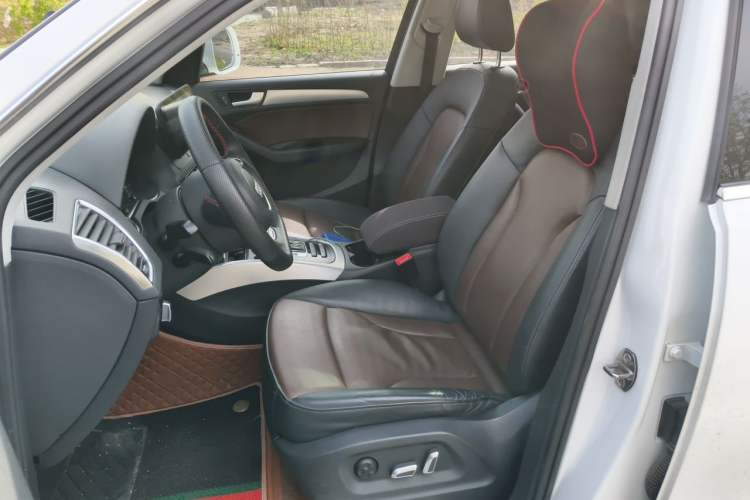 Used Audi Q5 2016 40 TFSI Technology Edition Left Front Seat