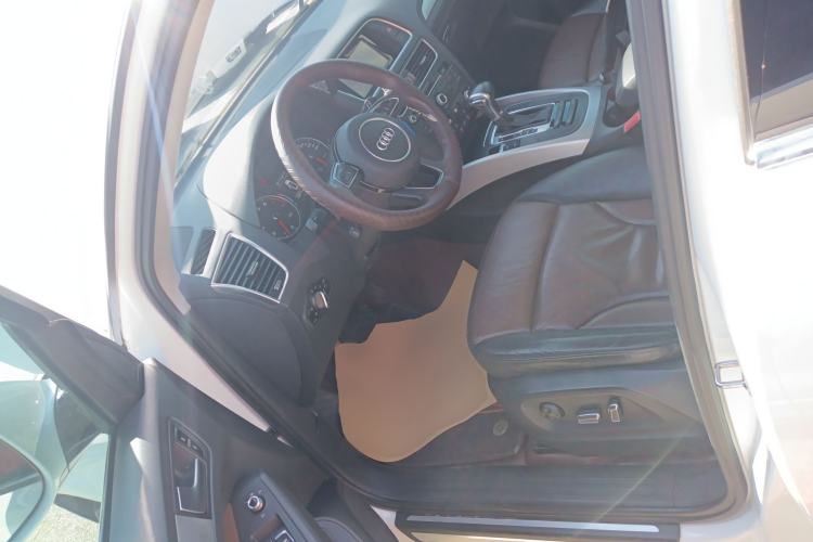 Used Audi Q5 2016 40 TFSI Technology Edition Left Front Seat