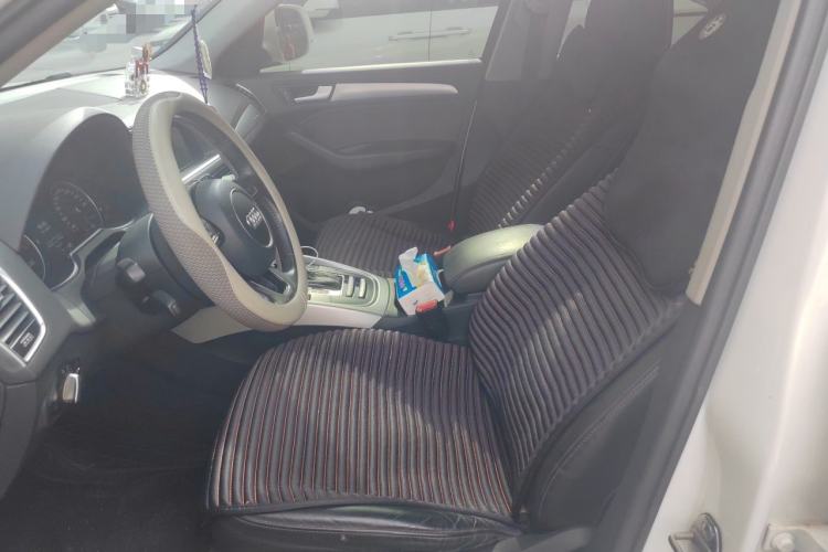 Used Audi Q5 2016 40 TFSI Technology Edition Left Front Seat