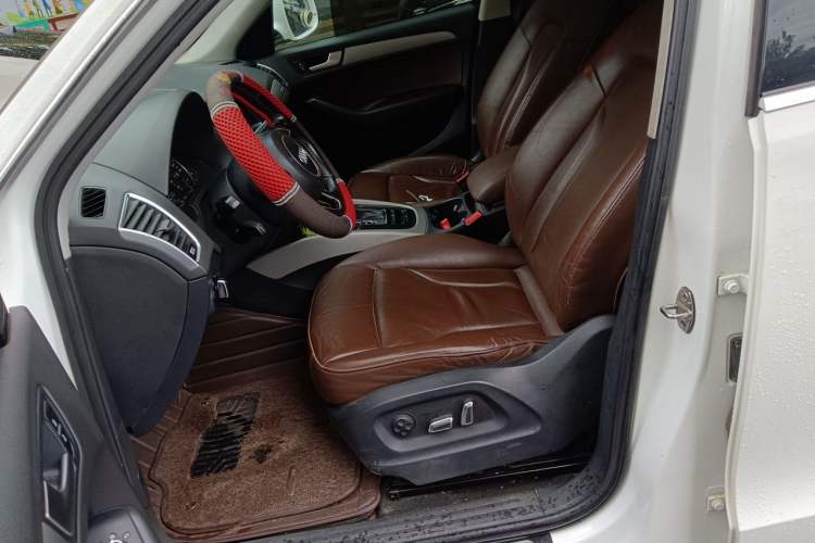 Used Audi Q5 2016 40 TFSI Technology Edition Left Front Seat