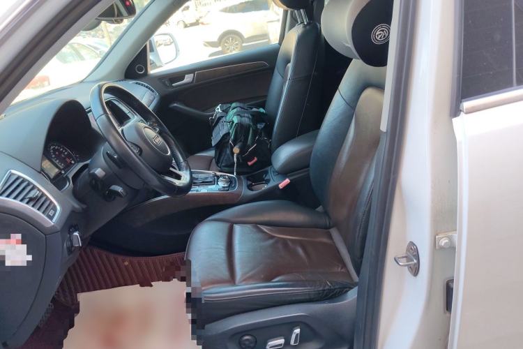 Used Audi Q5 2016 40 TFSI Technology Edition Left Front Seat