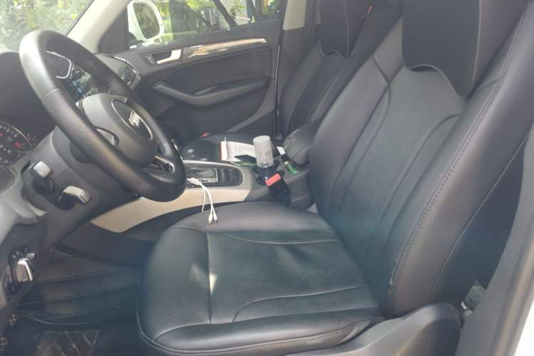 Used Audi Q5 2016 40 TFSI Trendy Edition Left Front Seat