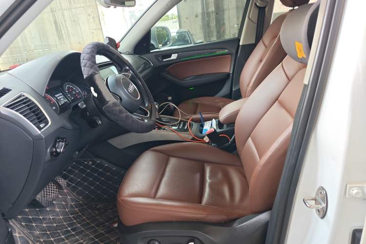 Used Audi Q5 2016 40 TFSI Trendy Edition Left Front Seat
