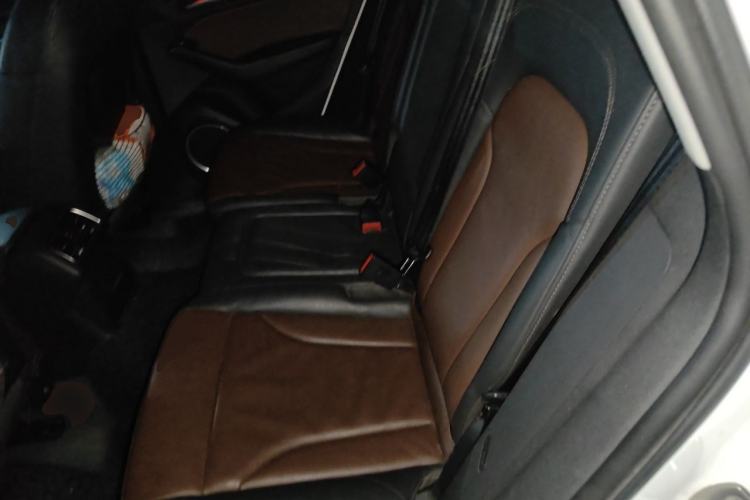 Used Audi Q5 2016 40 TFSI Comfort Model Left Rear Seat