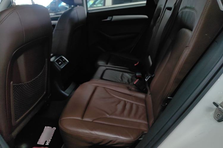 Used Audi Q5 2016 40 TFSI Technology Edition Left Rear Seat