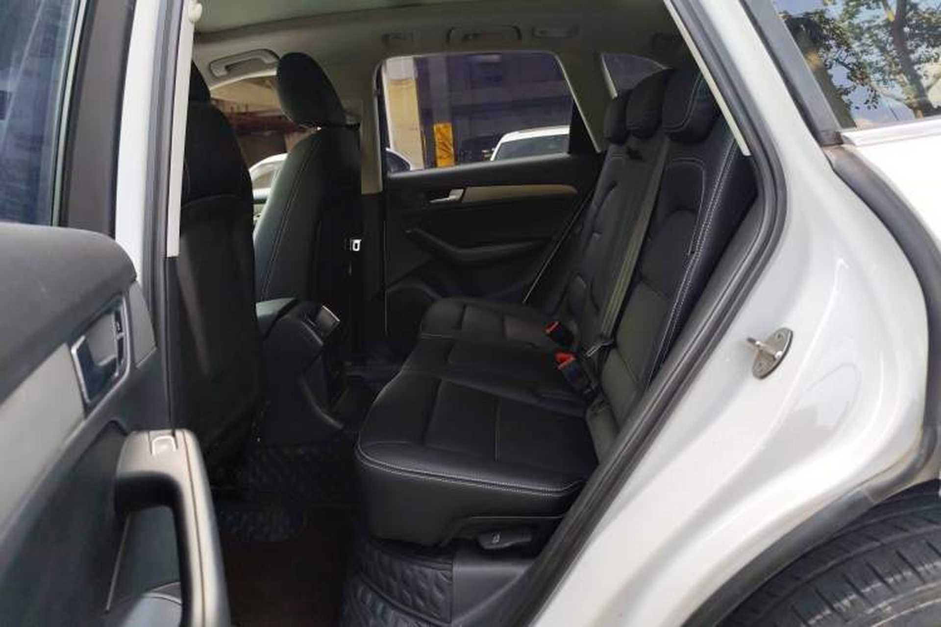 Used Audi Q5 2016 40 TFSI Trendy Edition Left Rear Seat
