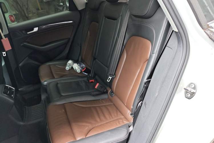Used Audi Q5 2016 40 TFSI Technology Edition Left Rear Seat