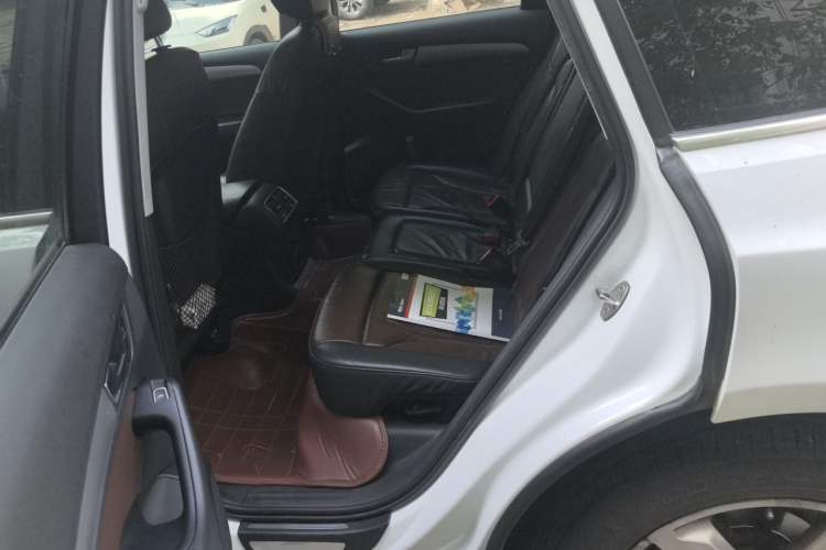 Used Audi Q5 2016 40 TFSI Technology Edition Left Rear Seat
