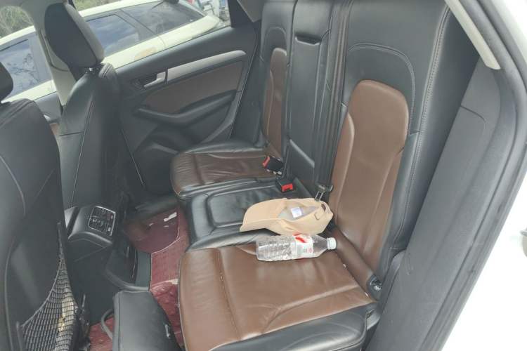 Used Audi Q5 2016 40 TFSI Technology Edition Left Rear Seat