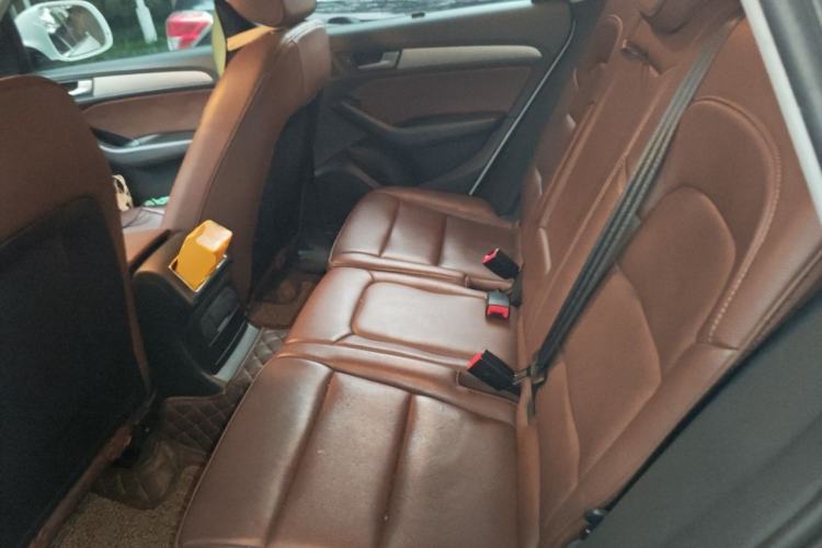 Used Audi Q5 2016 40 TFSI Trendy Edition Left Rear Seat