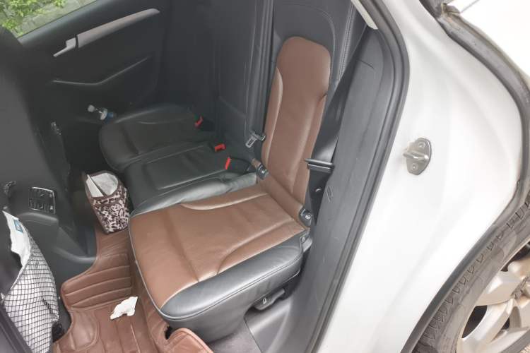 Used Audi Q5 2016 40 TFSI Technology Edition Left Rear Seat