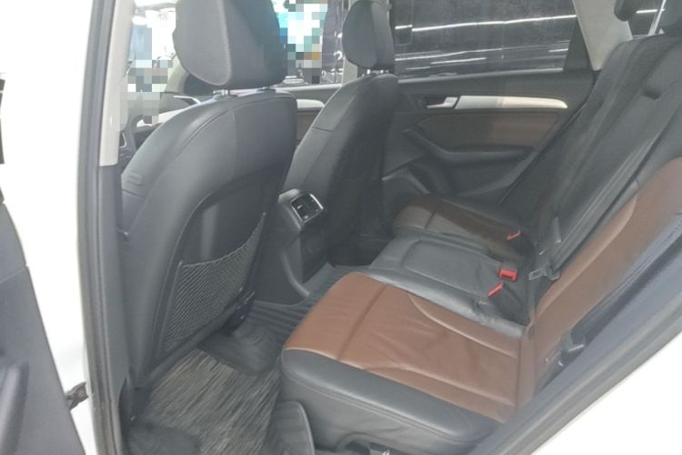 Used Audi Q5 2016 40 TFSI Technology Edition Left Rear Seat