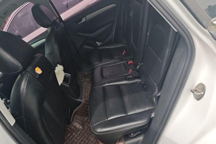 Used Audi Q5 2016 40 TFSI Trendy Edition Left Rear Seat