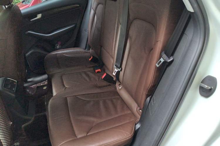 Used Audi Q5 2016 40 TFSI Technology Edition Left Rear Seat