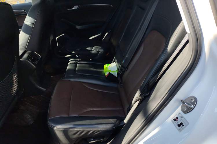 Used Audi Q5 2016 40 TFSI Technology Edition Left Rear Seat