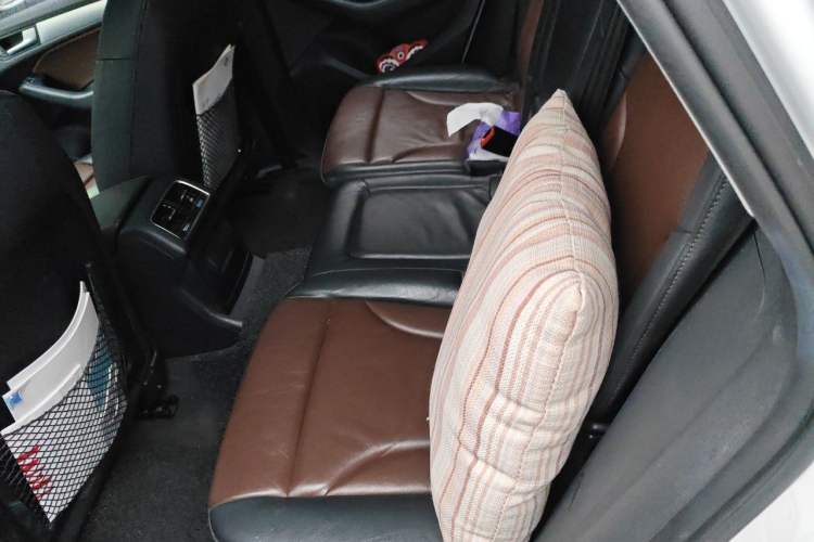 Used Audi Q5 2016 40 TFSI Technology Edition Left Rear Seat