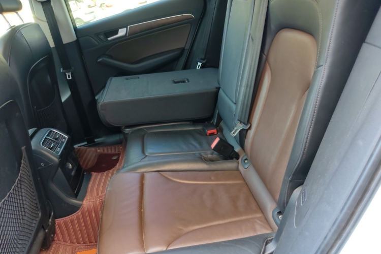 Used Audi Q5 2016 40 TFSI Technology Edition Left Rear Seat