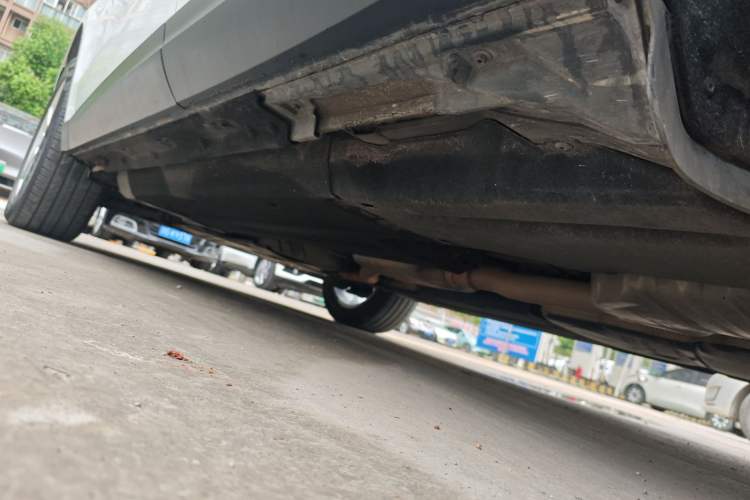 Used Audi Q5 2016 40 TFSI Technology Edition Left Side Sill