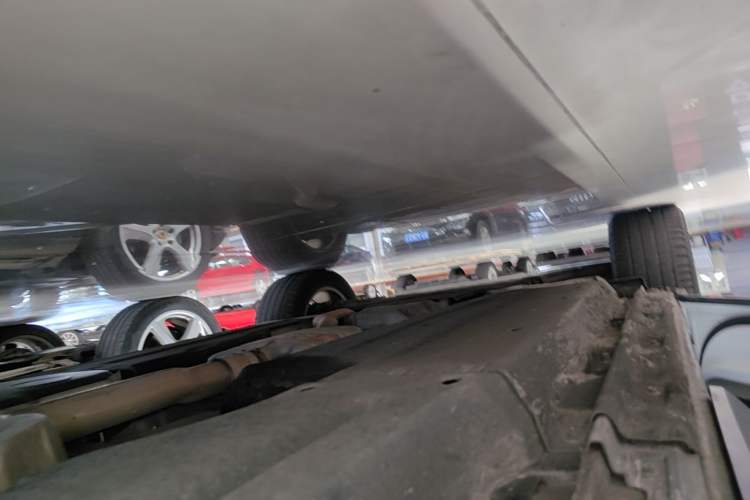 Used Audi Q5 2016 40 TFSI Technology Edition Left Side Sill