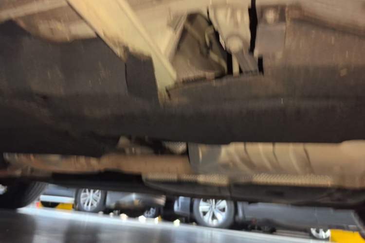 Used Audi Q5 2016 40 TFSI Technology Edition Left Side Sill