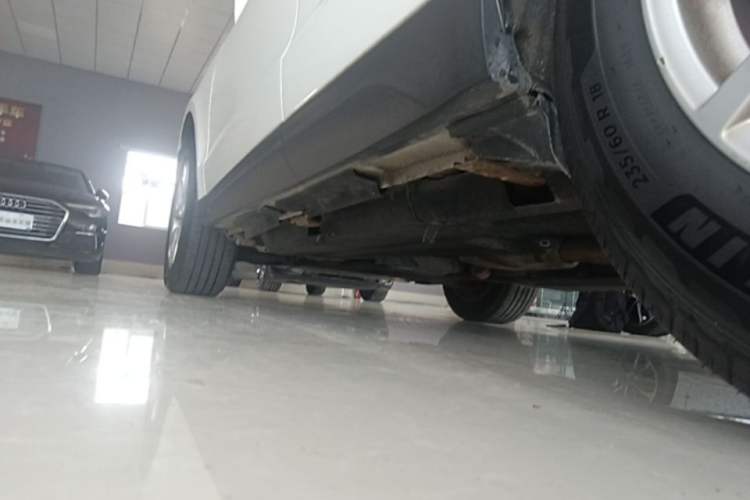 Used Audi Q5 2016 40 TFSI Trendy Edition Left Side Sill