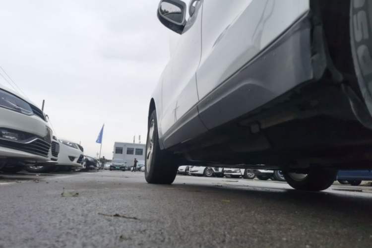 Used Audi Q5 2016 40 TFSI Technology Edition Left Side Sill
