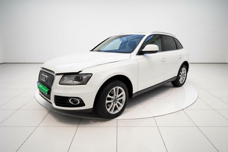 Używany Audi Q5 2016 40 TFSI Trendy Edition Guazi used car, China used car export, Used car for sale, Used cars, Cheapest cars for sale
