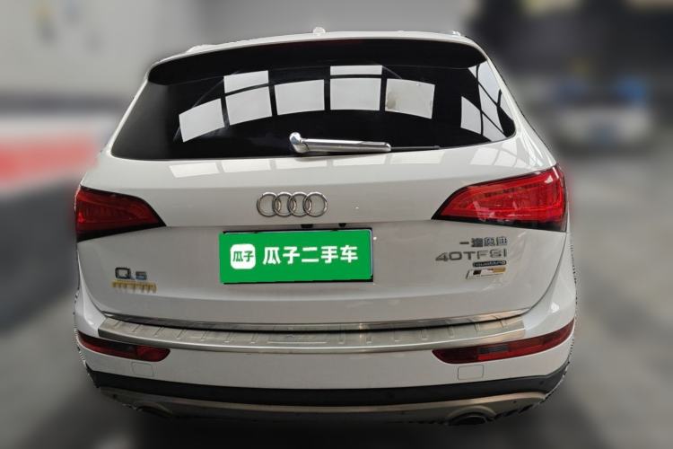Used Audi Q5 2016 40 TFSI Comfort Model Rear